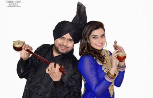 Download Vajate Dhol Ve (ft. Nisha Bano) Karamjit Anmol mp3 song, Vajate Dhol Ve Karamjit Anmol full album download